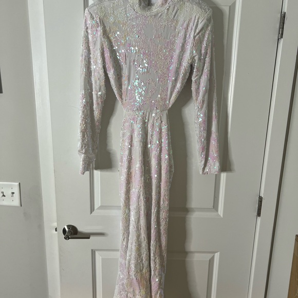 Brand New w/tags, NEVER WORN! JLuxLabel WHITE Sequin dress. - Picture 2 of 4